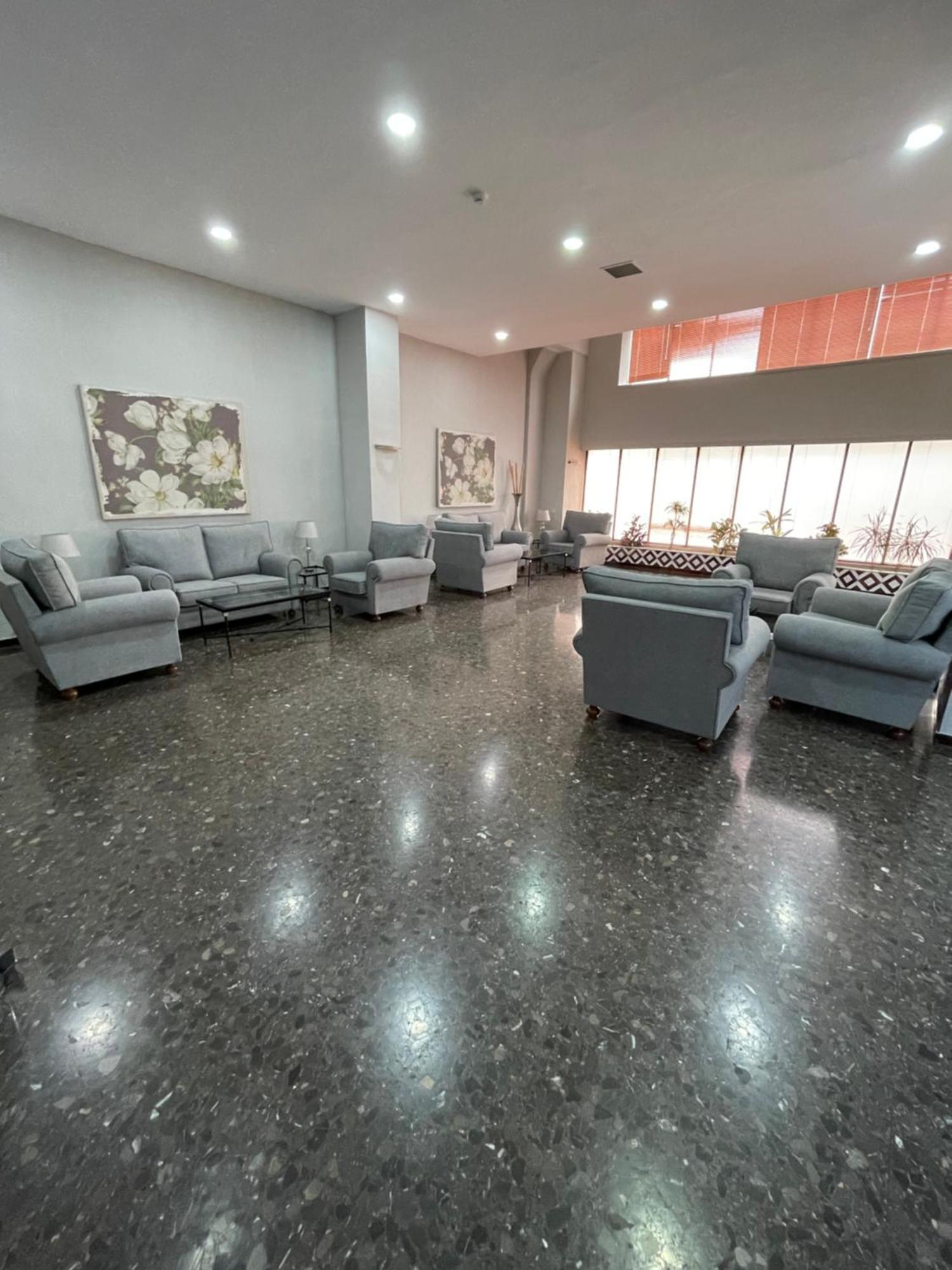 Resitur Luxury Suit 514 Севилья Экстерьер фото